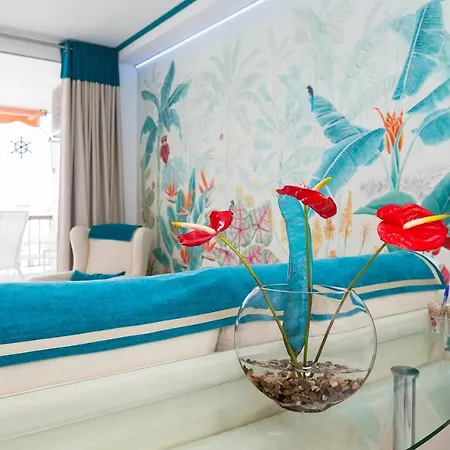 First Line Sea, Luxury Penthouse, Sea And Sunset View Vivenda Vacational Guayero 618 Los Cristianos (Tenerife)