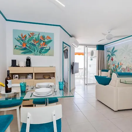 Apartment First Line Sea, Luxury Penthouse, Sea And Sunset View Vivenda Vacational Guayero 618 *